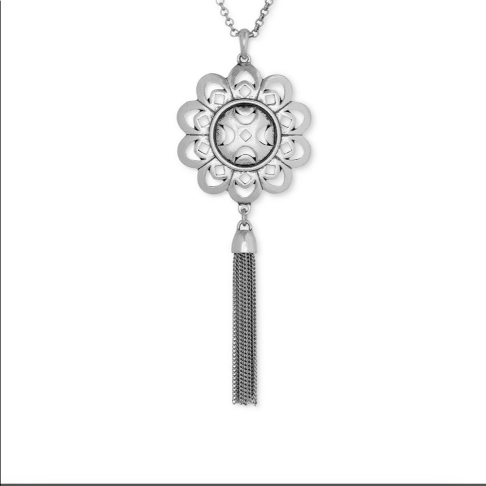 Brand New Lucky Brand Flower with Tassel Necklace